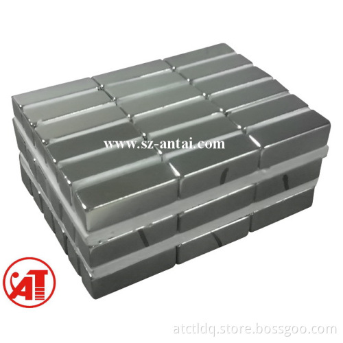 Strip Magnet with ISO9001 and RoHS Reach SGS Certification